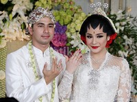 Dena Rachman Implan Payudara, Raffi dan Nagita Resmi Menikah