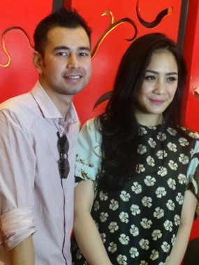 Ardie Bakrie Bercanda Akan Kirim Gaya Bercinta ke Raffi