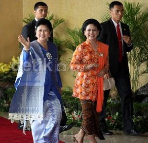 Iriana Jokowi: Saya Nggak Punya Desainer Khusus