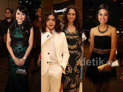Parade Selebriti di Resepsi Pernikahan Raffi-Nagita (1)
