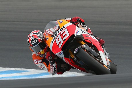 Hadir di Jakarta, Marquez dan Pedrosa Dihadiahi Wayang