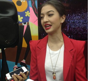 Foto: Raline Shah Antusias Cerita Soal Travelling ala Koper dan Ransel
