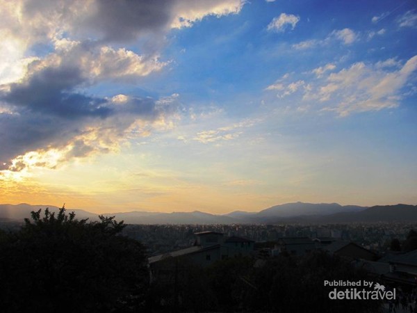 86+ Gambar Pemandangan Langit Biru 86+ Gambar Pemandangan Langit Biru