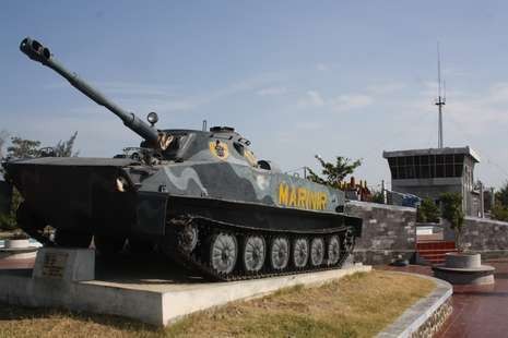 Siapa Sangka, Tegal Punya Tank di Pinggir Pantai