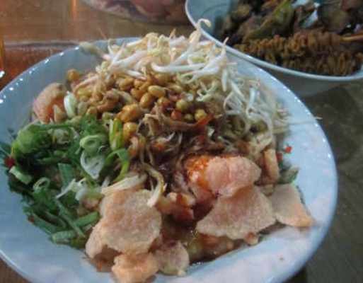 Ini Dia Tempat Makan Bubur Ayam Enak!