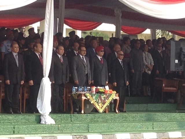 Begini Gaya Prabowo Berbaret Merah Kopassus