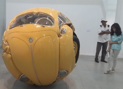 Mobil VW Bulat Hingga Patung Sayap di Galeri Nasional