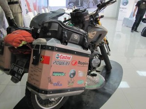 Rider Ini Jelajahi Indonesia dan Negara Asia Tenggara Naik Motor
