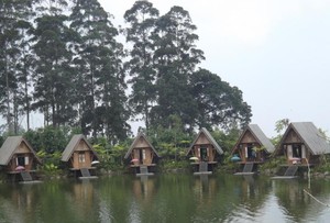 Ketenangan & Kesejukan Alam di Dusun Bambu, Lembang