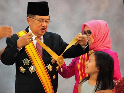 Giliran JK Jalani Sesi Pemotretan