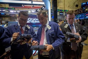 Saham-saham Industri Bikin Wall Street Melonjak