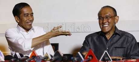 Dua Kementerian Digabung, Ini Kekhawatiran Ical