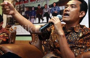 MK Harus Bersih