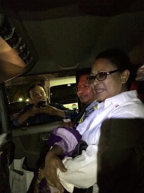 Senyum Lepas Yohana Yembise Setelah Ditetapkan Jadi Menteri