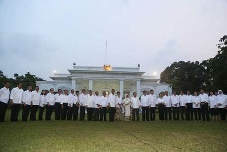 Beda dari SBY, Jokowi Akan Gabungkan Seskab dengan Sesneg