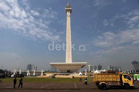 350 Petugas UPT Monas Keluhkan Belum Digaji 2 Bulan
