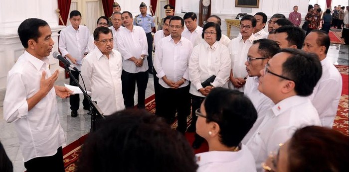 Tugas Pertama Kabinet Jokowi, Ekonom UGM: Kapan Harga BBM Naik?