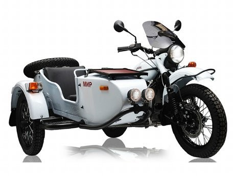 Ural MIR, Motor Bersespan Terinspirasi dari Stasiun Luar Angkasa