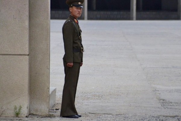 Gara-gara Virus Ebola, Turis Dilarang Masuk ke Korea Utara