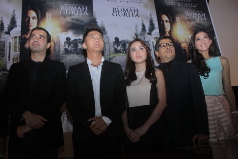 Ciuman dengan Shandy Aulia di Film, Boy William: She Is Good Kisser!