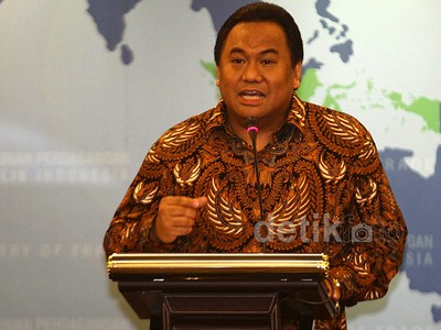 Rachmat Gobel yang Tak Mau Dipanggil Pak Menteri