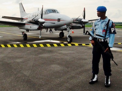 Detik-detik Penangkapan Pesawat Asing di Bandara Pontianak