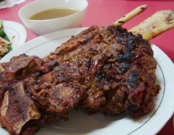 Slruup! Sedapnya Konro Bakar a la Makassar untuk Makan Siang