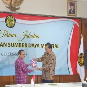 CT Sertijab Menteri ESDM ke Sudirman Said