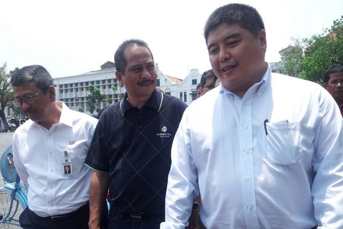 Berbaju Golf, Menpar Arief Yahya Blusukan di Kota Tua