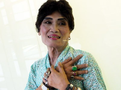 Dirawat di Rumah Sakit, Tessy Tolak Dijenguk Teman Srimulat