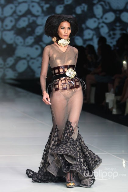 Barli Asmara Royal Javanese. Bazaar Fashion Festival 2014 at Jakarta Convention Center. Jakarta. [Foto: Mohammad Abduh/Wolipop]