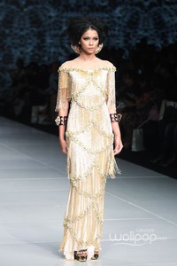 Barli Asmara Royal Javanese. Bazaar Fashion Festival 2014 at Jakarta Convention Center. Jakarta. [Foto: Mohammad Abduh/Wolipop]