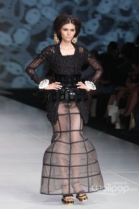 Barli Asmara Royal Javanese. Bazaar Fashion Festival 2014 at Jakarta Convention Center. Jakarta. [Foto: Mohammad Abduh/Wolipop]