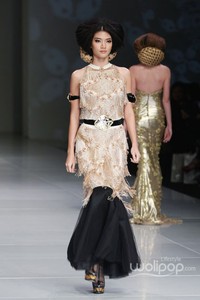 Barli Asmara Royal Javanese. Bazaar Fashion Festival 2014 at Jakarta Convention Center. Jakarta. [Foto: Mohammad Abduh/Wolipop]