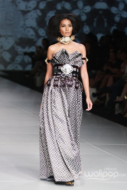 Barli Asmara Royal Javanese. Bazaar Fashion Festival 2014 at Jakarta Convention Center. Jakarta. [Foto: Mohammad Abduh/Wolipop]