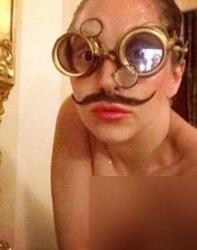 Ini Selfie Terseksi Para Selebriti Hollywood