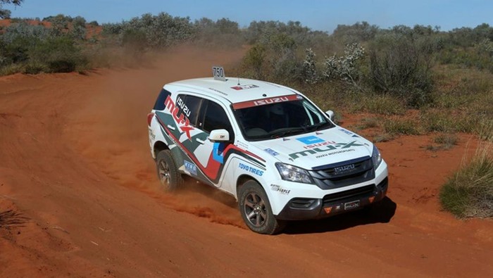 Wow, Isuzu MU-X Bakal Berlaga di Reli Dakar 2015