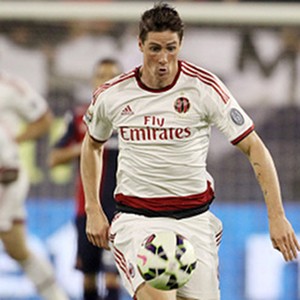 Milan Ditahan Imbang Cagliari
