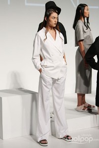 Tri Handoko Austere. Bazaar Fashion Festival 2014 at Jakarta Convention Center. Senayan. Jakarta. [Foto: Mohammad Abduh/Wolipop]