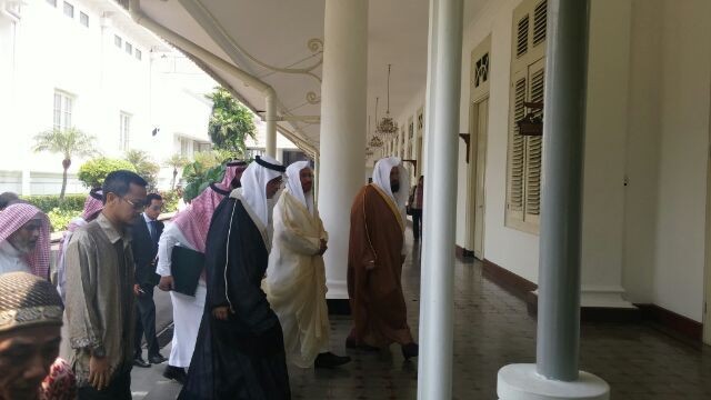 Jokowi dan JK akan Salat Jumat Bareng Imam Masjidil Haram di Istiqlal