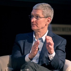 Mantan Presiden AS & Bos Microsoft Dukung CEO Apple