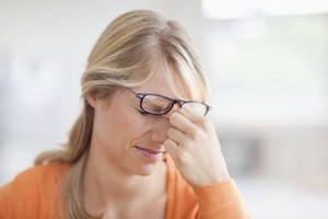 Sakit Kepala Karena Migrain atau Flu? Segera Konsumsi Jamur dan Nanas