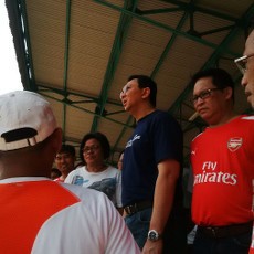 Blusukan di GOR, Ahok: Terlalu Jelek Gedungnya