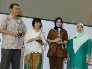 Novel 99 Cahaya di Langit Eropa Raih Penghargaan Book Of The Year