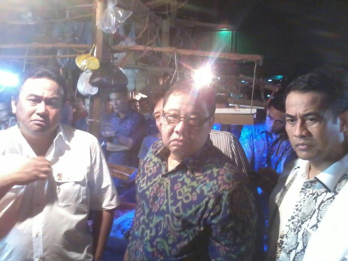 Blusukan Tengah Malam ke Pasar Kramat Jati, Ini Tujuan 3 Menteri Jokowi