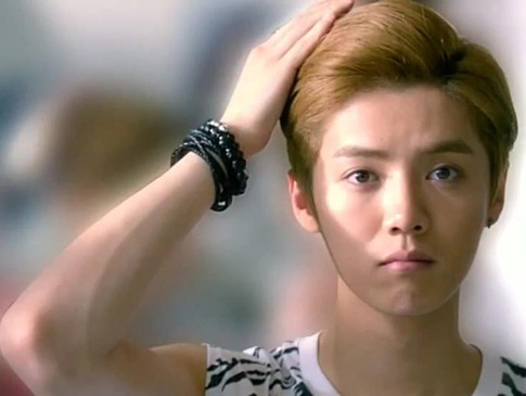 Melihat Penampilan Luhan eks EXO di Trailer Twenties Once Again