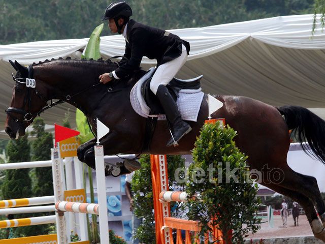 Lompat Rintangan CIO 2014 Berlangsung Seru