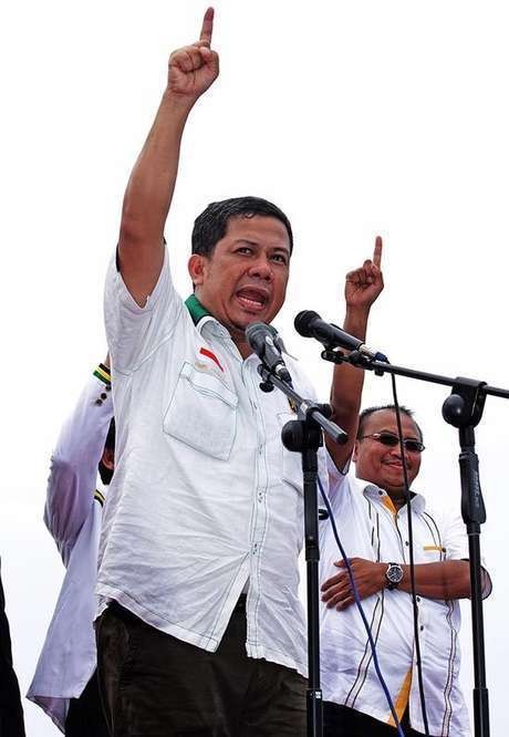 Fahri Buka Peluang Bentuk 3 Komisi Baru untuk KIH, Ini Penjelasannya Fahri Buka Peluang Bentuk 3 Komisi Baru untuk KIH, Ini Penjelasannya