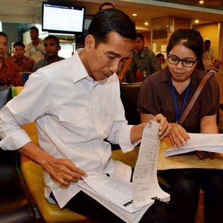 Presiden Jokowi Belum Putuskan Kenaikan Harga BBM Presiden Jokowi Belum Putuskan Kenaikan Harga BBM