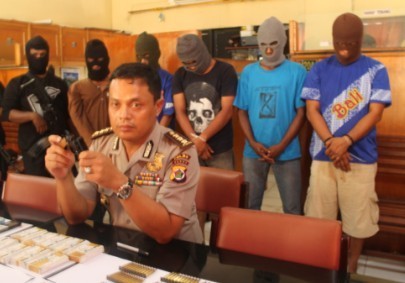 5 Orang Diduga Jaringan Teroris Ambon Diamankan di Manokwari